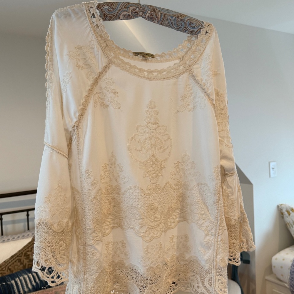 DEMOCRACY lace embroidered blouse size M